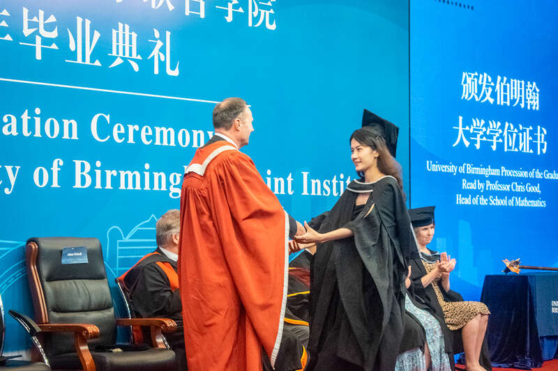 暨南大学文凭(暨南大学国家承认学历吗)