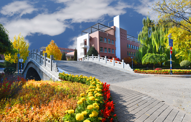 山西大学附属中学
